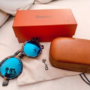 Illesteva sunglasses